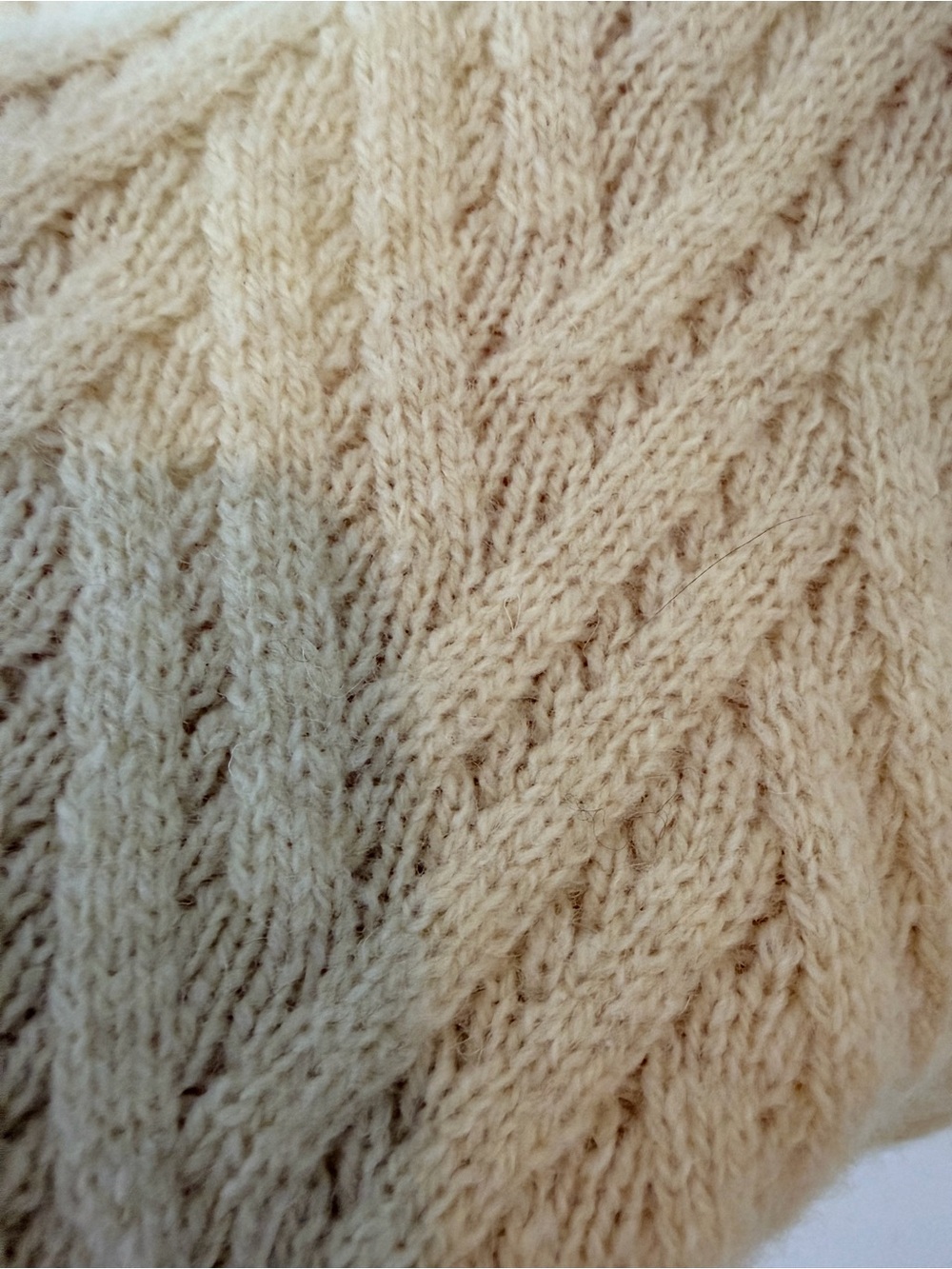 Patagonia Cream Chevron-Knit Crew Sweater - Picture 4 of 13